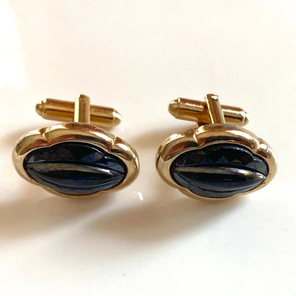 Vintage Shields Fifth Avenue Black Onyx-Style Cufflinks (Mid-1960s)